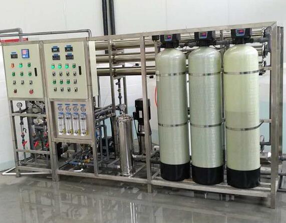 工業純水機倉庫